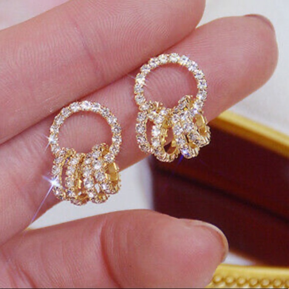 New 18k gold plated diamond earrings - Picture 2 of 4